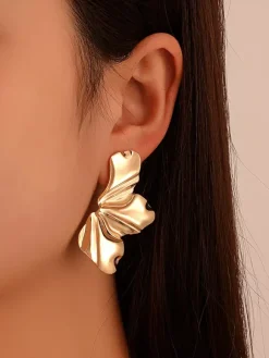 Boucles d'oreilles en forme de fleur irrégulière pour femmes 2026