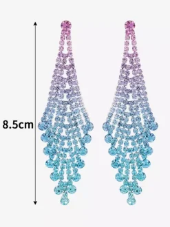 Boucles d'oreilles en strass en forme de losange brillant pour femmes 2026