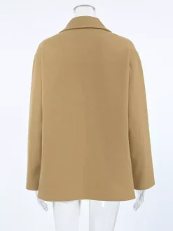 Caban camel croisé pour femme - Coupe carrée minimaliste à revers cranté - Collection streetwear printemps 2026 au luxe discret