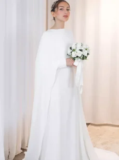 Cape de mariage en crêpe ivoire à manches courtes et col bijou couverture de mariée