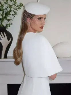 Capes de mariée blanches à manches mi-longues col bijou manches courtes capes en crêpe extensible boutons cache-c艙ur