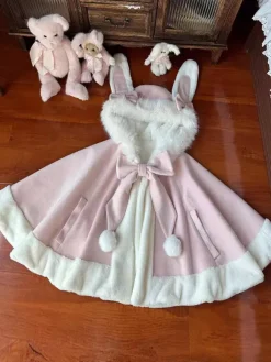 Cape Sweet Lolita avec n艙ud papillon et oreilles de lapin cape en fourrure de lapin premium vêtement d'extérieur chaud et mignon