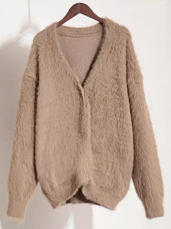 Cardigan en fausse fourrure kaki à manches longues et col en V surdimensionné pour femme vêtement d'extérieur confortable pour le printemps 2026