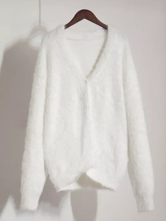Cardigan en fausse fourrure kaki à manches longues et col en V surdimensionné pour femme vêtement d'extérieur confortable pour le printemps 2026