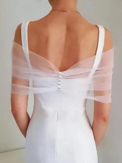 Écharpe de mariage Ivoire Jewel Neck Capes Tulle Boutons Bridal Cover Up