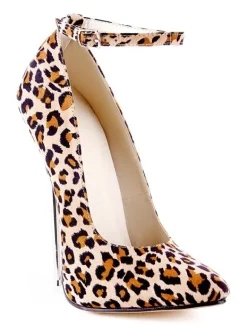 Chaussures abricotes à bout pointu et motif léopard