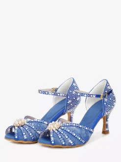 Chaussures de danse latine en satin à bout ouvert ornées de perles et d'une boucle. Chaussures de bal.