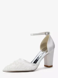 Chaussures de mariage à talons carrés bout pointu talons hauts perlés