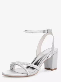 Chaussures de mariage ivoire à talons épais et perles