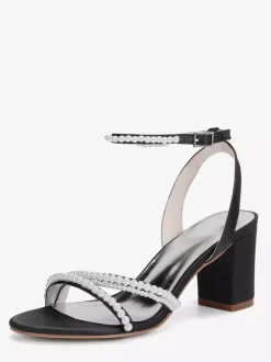 Chaussures de mariage ivoire à talons épais et perles