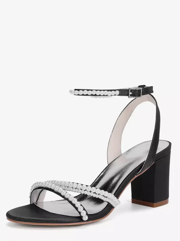 Chaussures de mariage ivoire à talons épais et perles