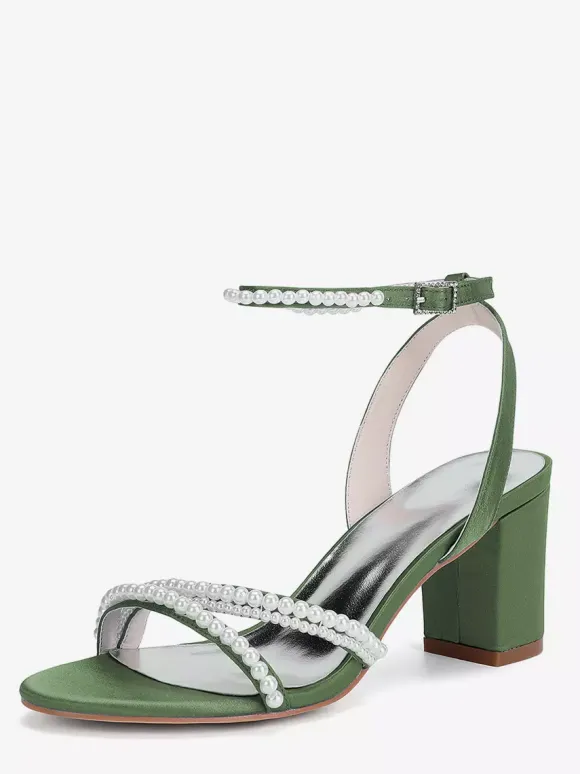 Chaussures de mariage ivoire à talons épais et perles