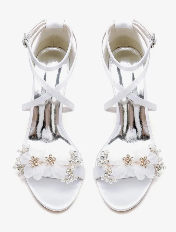 Chaussures de mariage Satin Fleurs blanches Sandales de mariage à bout ouvert
