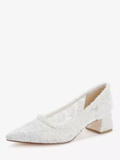 Chaussures de mariée en dentelle à bout pointu et talon compensé