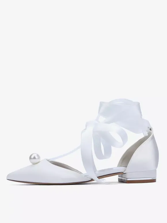 Chaussures de mariée en satin à bout pointu et à lacets avec perles