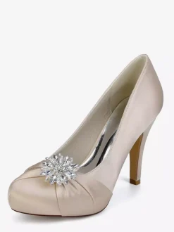 Chaussures de mariée en satin à bout rond et talons hauts avec strass