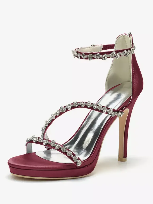 Chaussures de mariée en satin Edding à talons hauts et strass à lanières