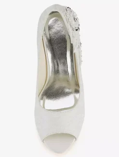 Chaussures de mariée ivoire en dentelle bout pointu talon haut
