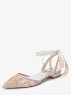 Chaussures de mariée plates en dentelle à bout pointu perles et bride cheville