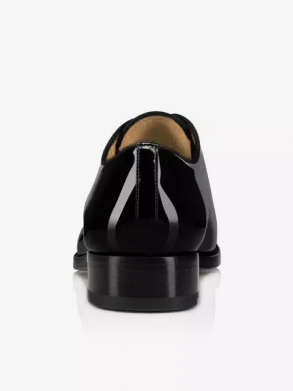 Chaussures de smoking Oxford classiques en cuir verni pour homme à lacets et bout carré idéales pour un mariage un bal ou une cérémonie.