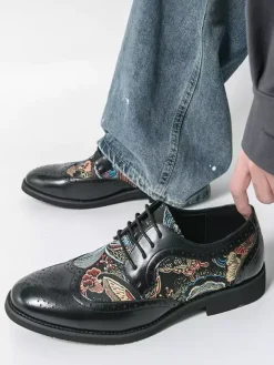 Chaussures Derby noires pour hommes bout rond imprimées style Oxford