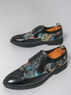 Chaussures Derby noires pour hommes bout rond imprimées style Oxford