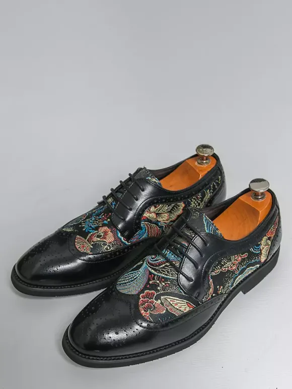 Chaussures Derby noires pour hommes bout rond imprimées style Oxford
