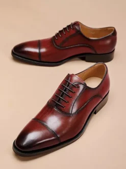 Chaussures habillées en cuir pour hommes chaussures derbies formelles à bout pointu idéales pour le bureau et le bal de promo