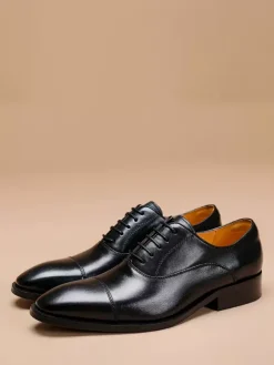 Chaussures habillées en cuir pour hommes chaussures derbies formelles à bout pointu idéales pour le bureau et le bal de promo