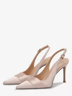Chaussures habillées en satin pour femmes bout pointu bride arrière idéales pour les fêtes et les mariages.