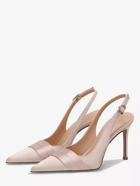 Chaussures habillées en satin pour femmes bout pointu bride arrière idéales pour les fêtes et les mariages.