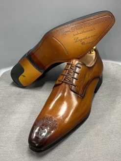 Chaussures habillées pour hommes modernes à bout rond en cuir de vache