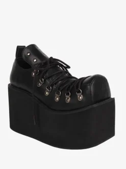 Chaussures Lolita gothiques 艗illets blancs Escarpins Lolita à talons compensés en cuir PU
