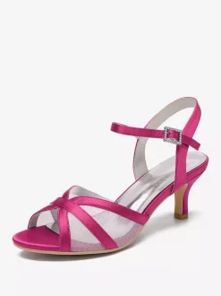 Chaussures de mariage ivoire en satin et maille à bout ouvert talon chaton chaussures d'invité de mariage