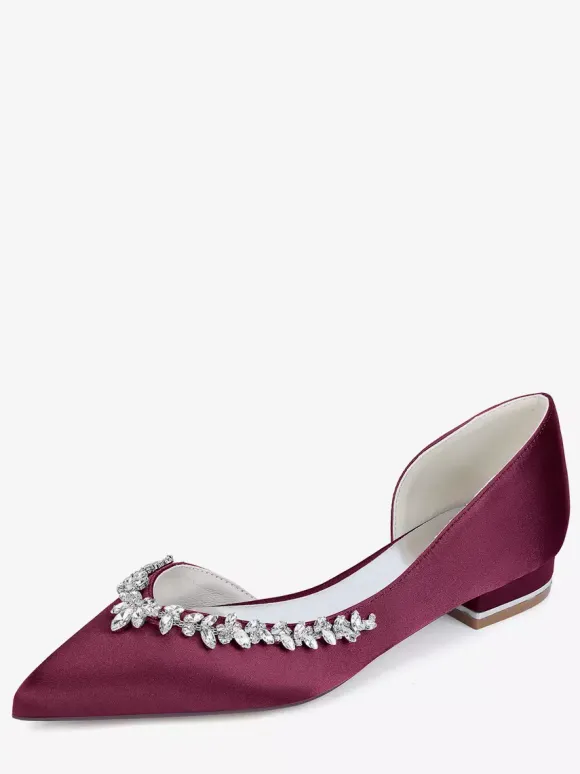 Chaussures de mariage plates ivoire en satin à bout pointu et strass
