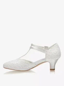 Chaussures de mariée bout rond talon bas boucle réglable