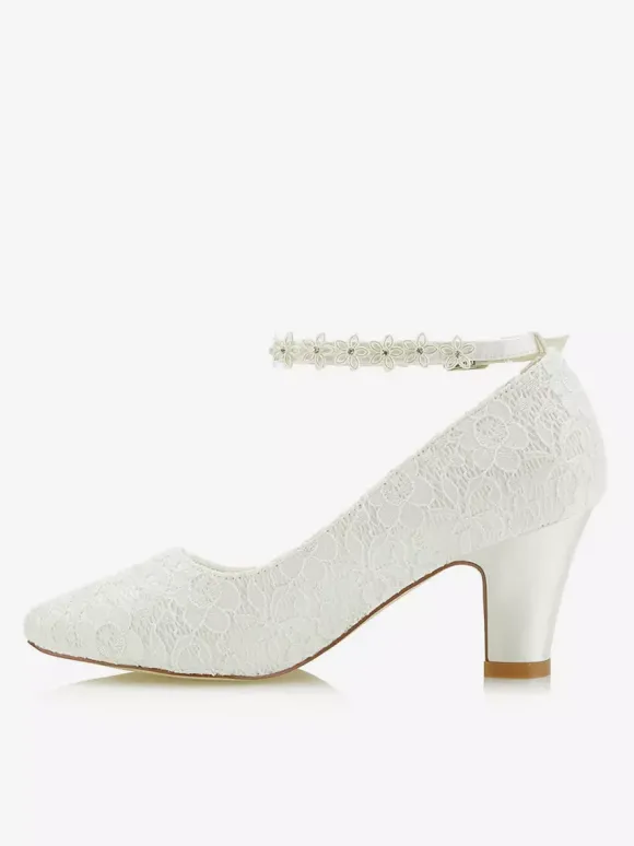 Chaussures de mariée en dentelle Ivory Pointed Toe Flowers Chaussures de mariée à bride de cheville