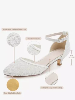Chaussures de mariée à petits talons ornées de dentelle bout rond et bride cheville
