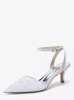 Chaussures de mariée à petits talons bout pointu en dentelle bride cheville
