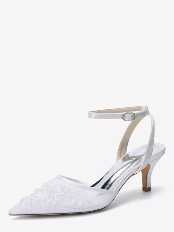 Chaussures de mariée à petits talons bout pointu en dentelle bride cheville