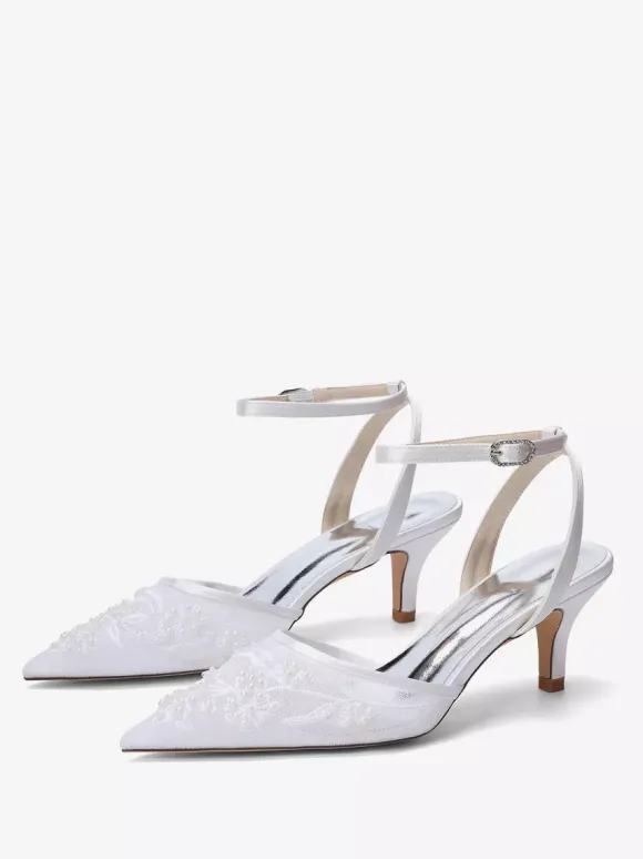 Chaussures de mariée à petits talons bout pointu en dentelle bride cheville