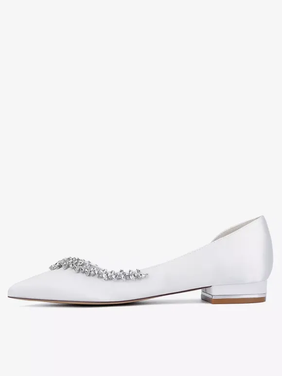 Chaussures de mariée plates en satin à bout pointu et strass