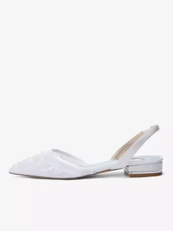 Chaussures de mariée plates en dentelle à bout pointu à enfiler