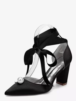 Chaussures de mariée à talons épais en satin bout pointu perles et lacets