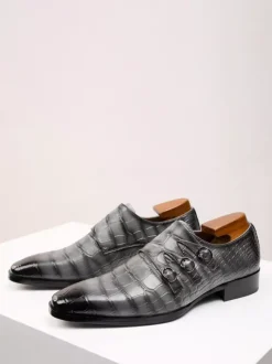 Chaussures de moine pour hommes bout carré détails métalliques cuir