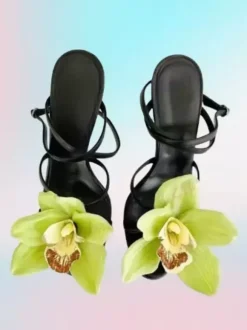 Chaussures de soirée en satin pour femmes bout ouvert détails floraux talons hauts