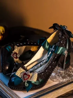 Chaussures gothiques Lolita avec n艙uds violets et chaînes en dentelle escarpins Lolita en cuir PU à bout pointu