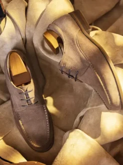 Chaussures habillées pour homme à la mode en cuir à bout rond