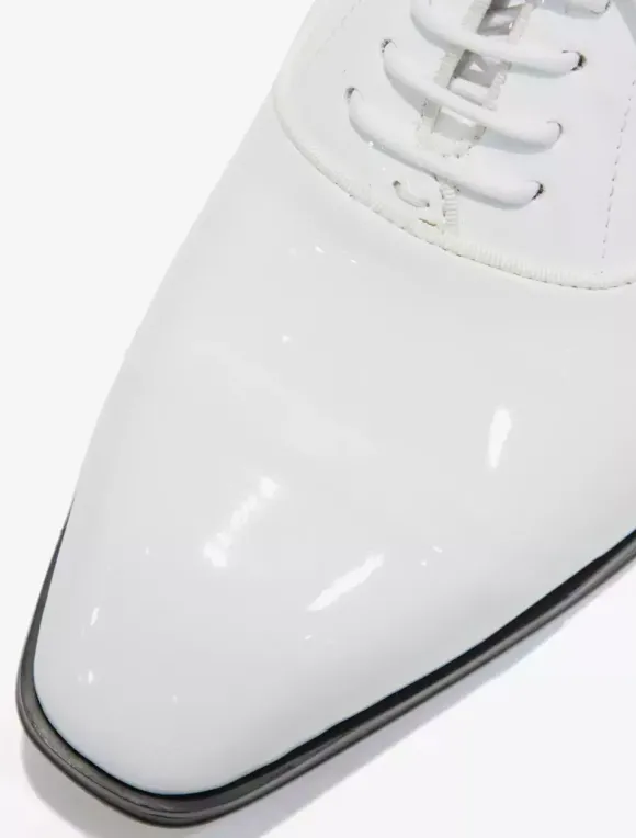 Chaussures habillées pour hommes à bout pointu à lacets en cuir verni pour bal de promo mariage