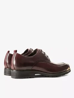 Chaussures habillées pour homme Chaussures fantastiques à bout pointu avec détails en métal en cuir de vache